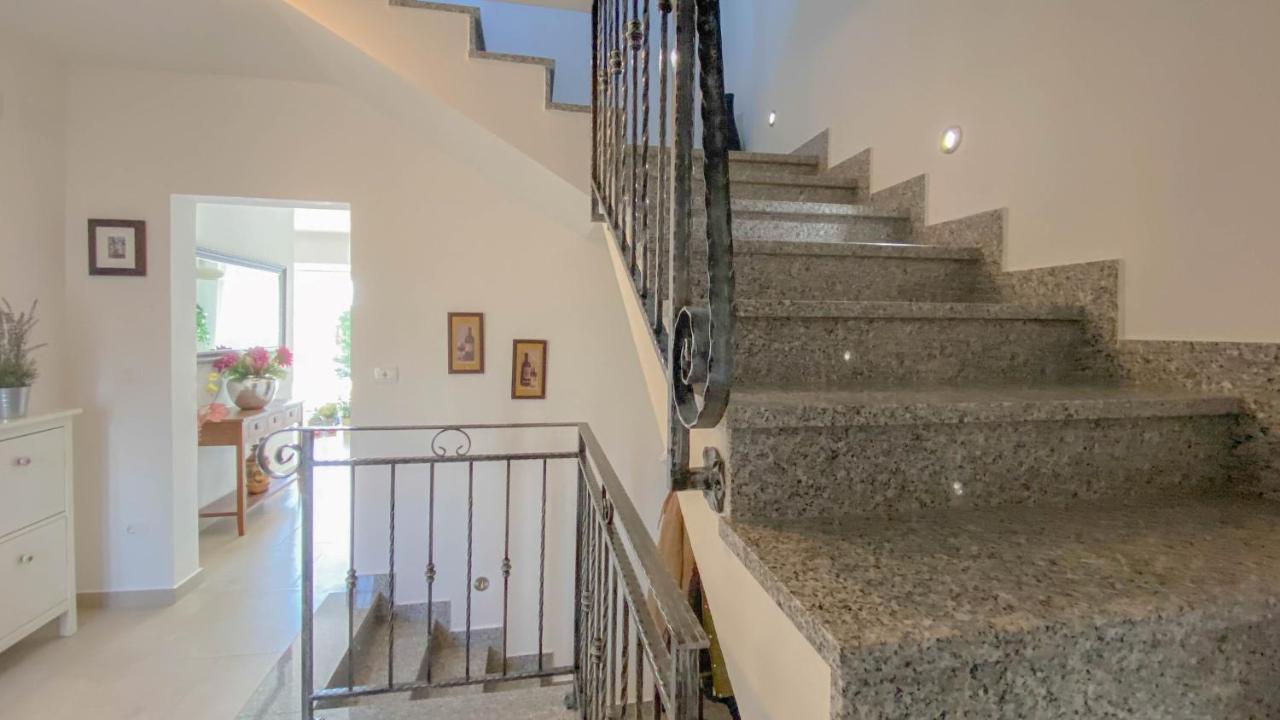 Casa Hana Bužinija Buitenkant foto
