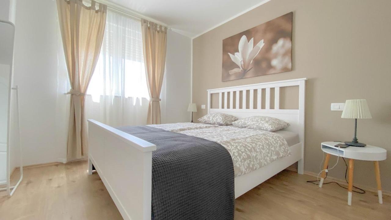 Casa Hana Bužinija Buitenkant foto